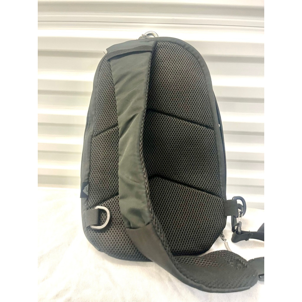 Ozark Trail Sling Pack Black 9 L Messenger Bag Adult - Picture 8 of 8